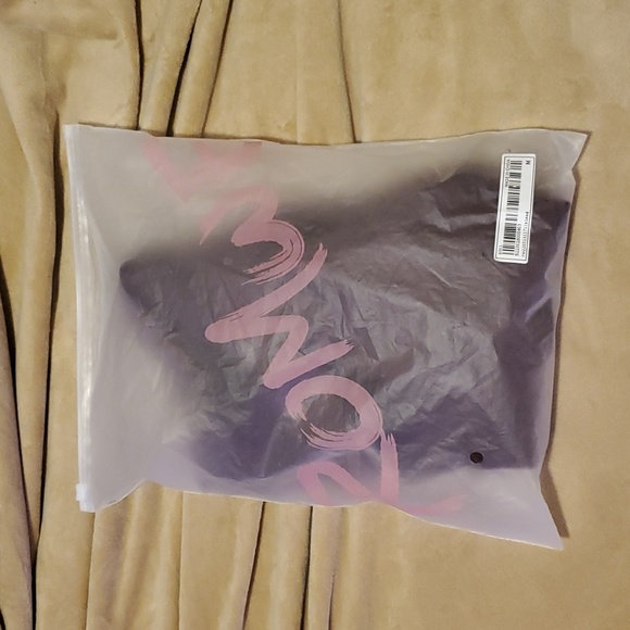 Romwe maroon mini skirt belt - Picture 5 of 5